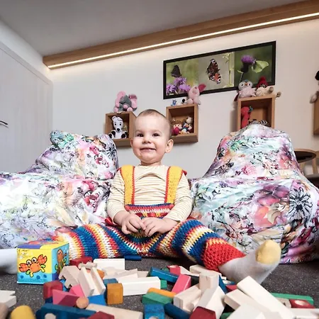 Drosera S Wellnessom, Rackova Dolina V Zapadnych Tatrach *